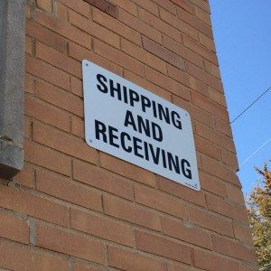 shipping-and-receiving-e1438365415231-300x300